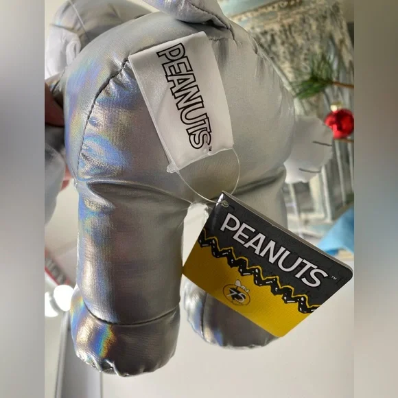 Peanuts Snoopy Silver Iridescent 75th Anniversary - Picture 3 of 6